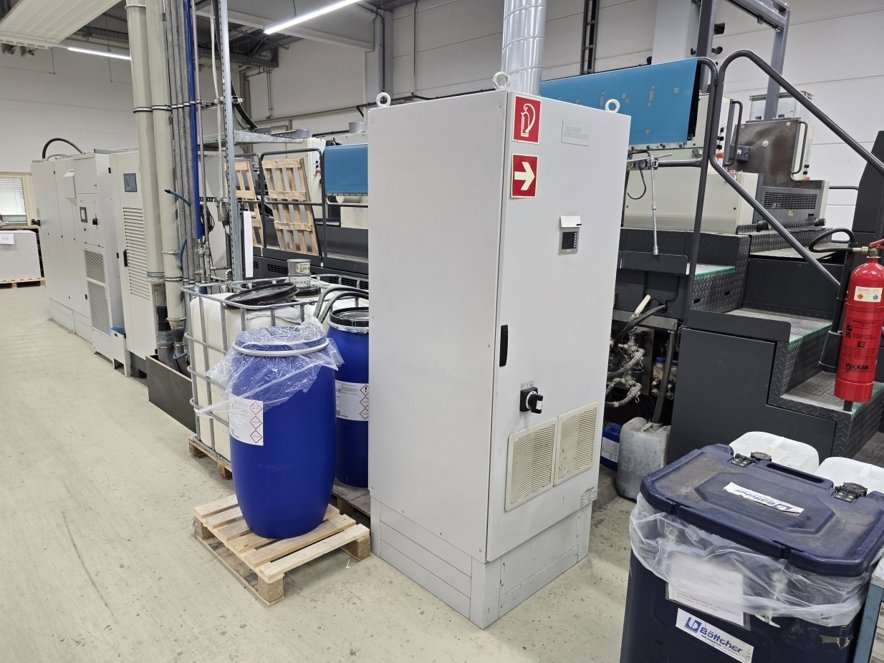 Sheet Fed / Offset Manroland R 704 + LV