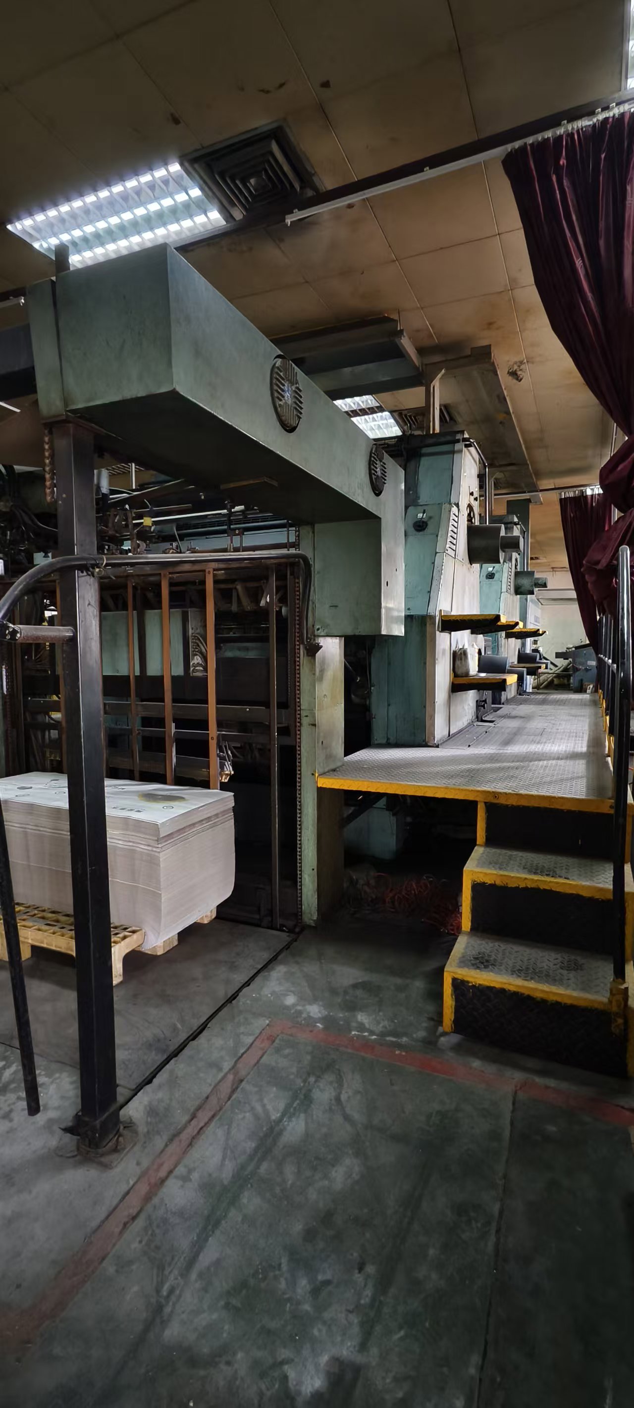 Sheet Fed / Offset Manroland R 804