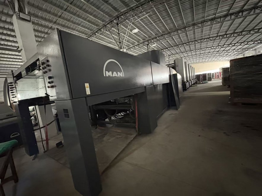 Sheet Fed / Offset Manroland 905+L