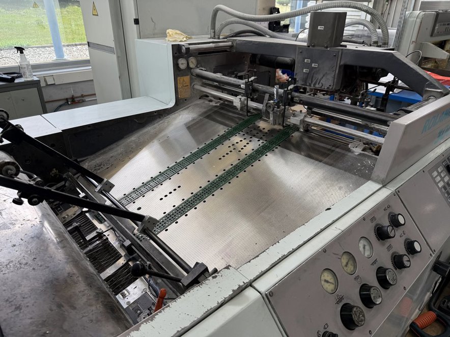 Sheet Fed / Offset Roland R305 N