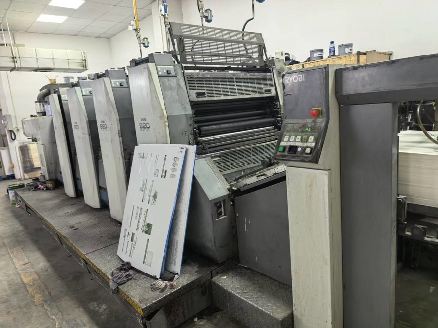 Sheet Fed / Offset Ryobi 924