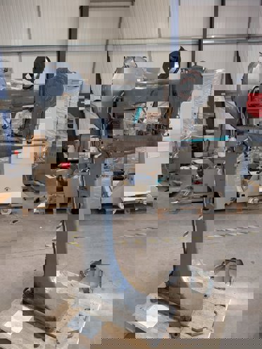 Stitching and folding Vickers Armstrongs Heavy Duty Wire Stitcher