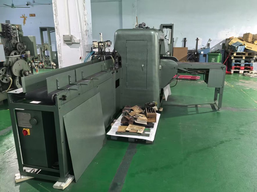 Three Knife Trimmer YOSHINO YM 2400