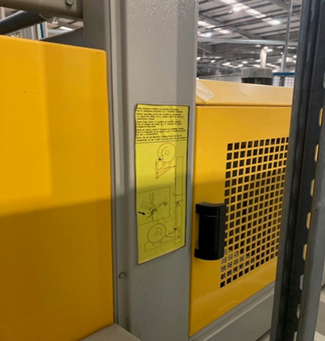 Wrapping machines Adpak Automatic Shrink Wrapper & BOGE C30 FD Compressor