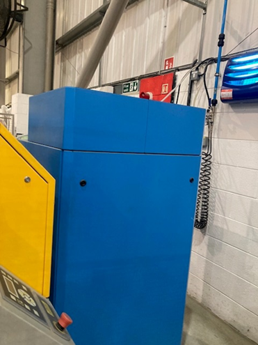 Wrapping machines Adpak Automatic Shrink Wrapper & BOGE C30 FD Compressor