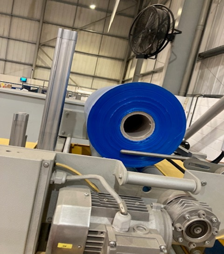 Wrapping machines Adpak Automatic Shrink Wrapper & BOGE C30 FD Compressor