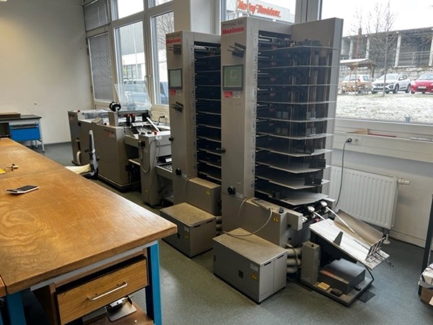 Collator and booklet production Horizon VAC-100a VAC-100c ST-40 SPF-20A FC-20A