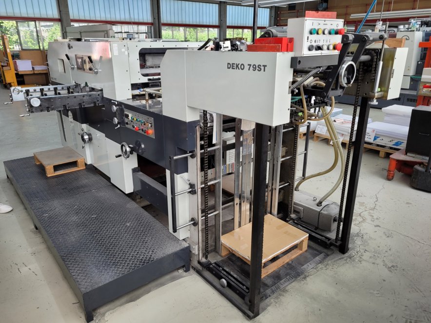 Die cutting Deko 79 ST