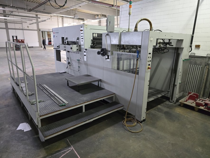 Die cutting Heidelberg Varimatrix 105 CS