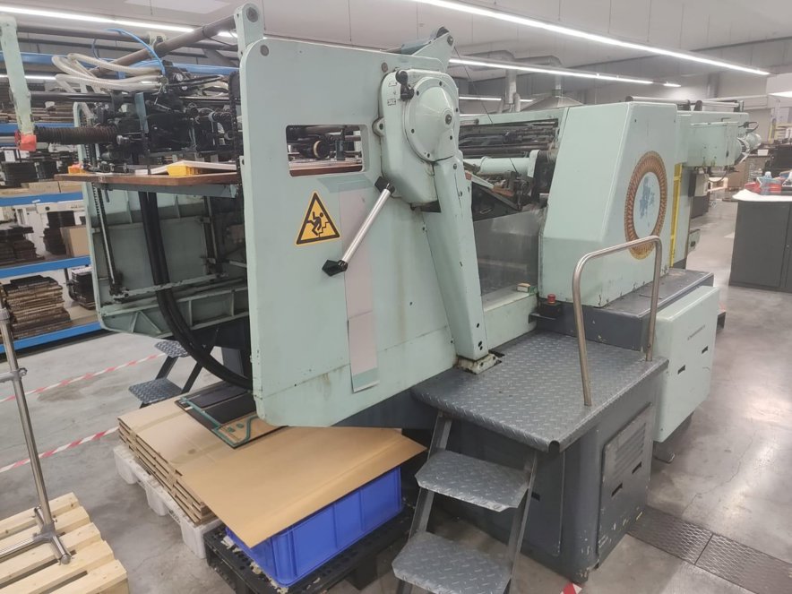 Die cutting  VEB Tectoron 106