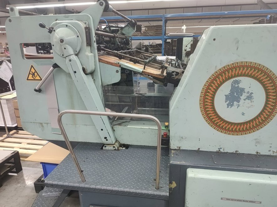 Die cutting  VEB Tectoron 106