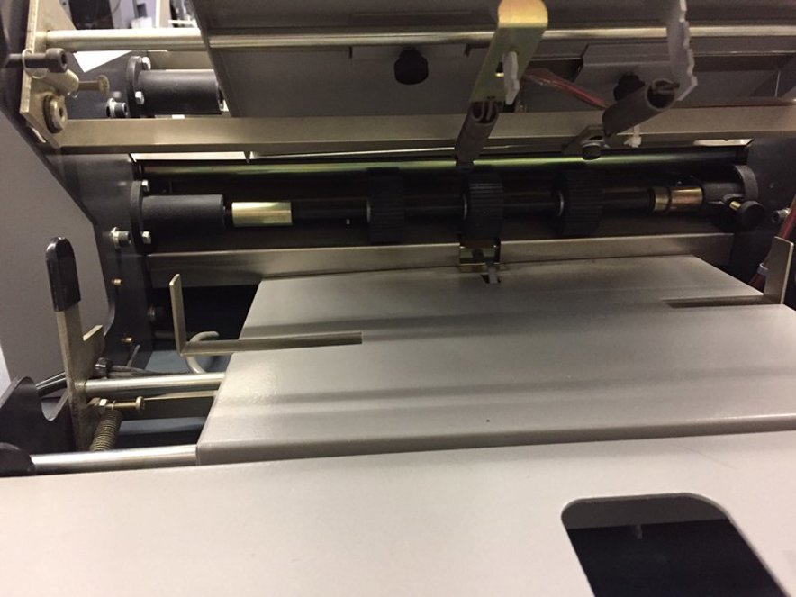 Gathering and collating Horizon CF-20