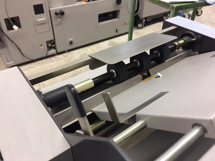 Gathering and collating Horizon CF-20