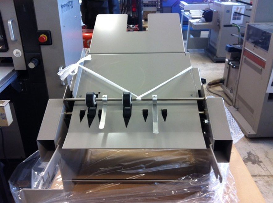 Gathering and collating Horizon HMU-100