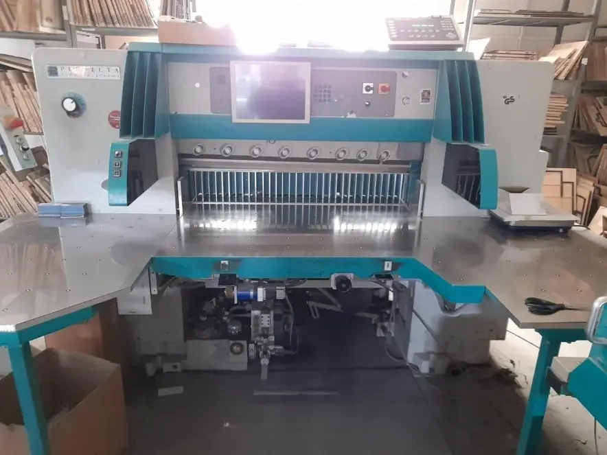 Guillotines Perfecta 115 HTVC