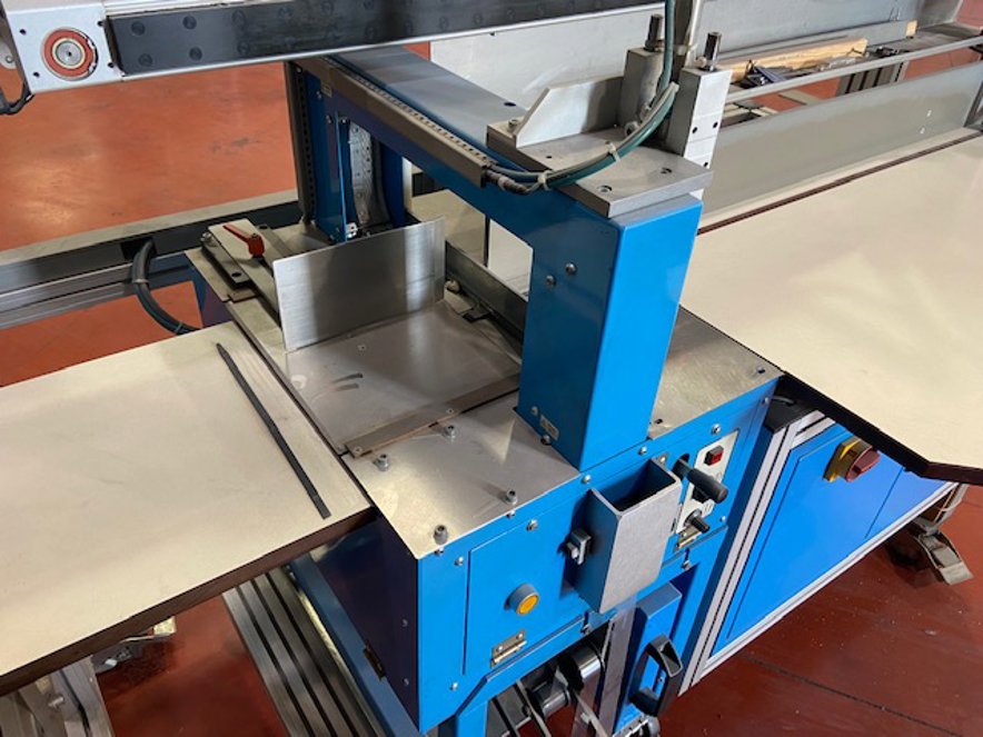 Guillotines Perfecta 132 UC