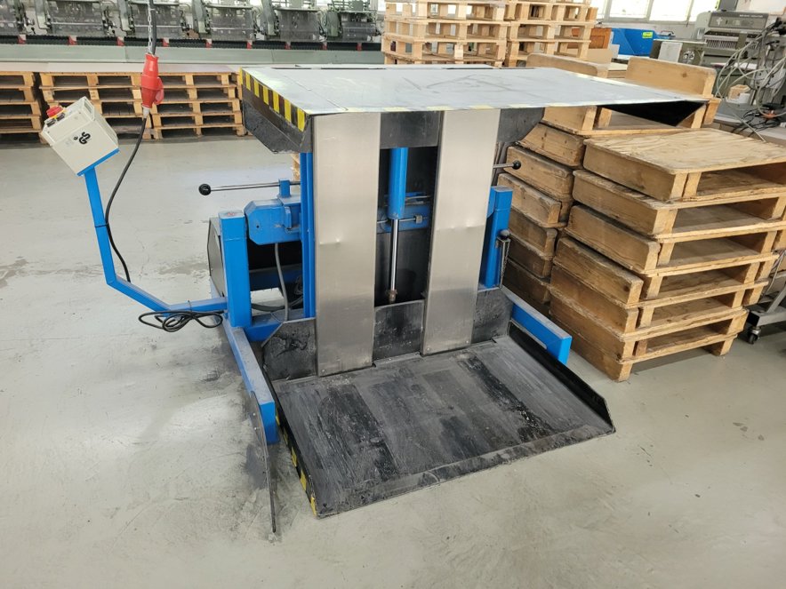 Pile turner HoTung LK-PW-1