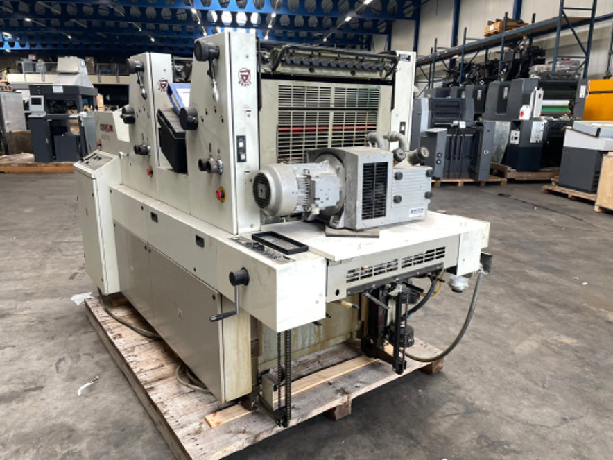 Sheet Fed / Offset Adast Dominant 526