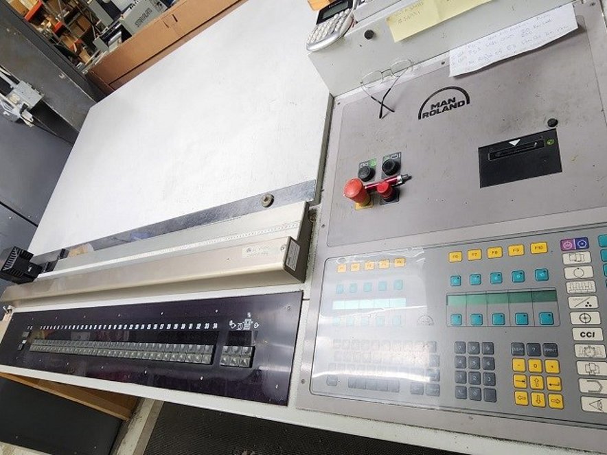 Sheet Fed / Offset Manroland R 706 LV