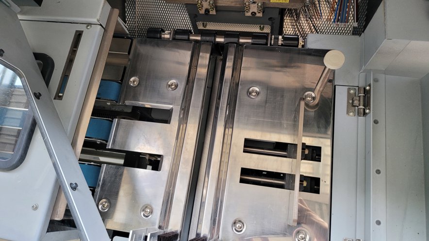 Three Knife Trimmer Horizon HT-80