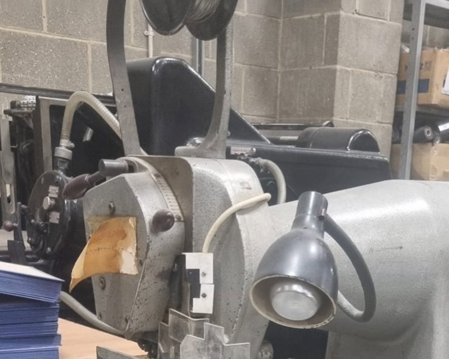 wire stitcher Hohner  Favorit Heavy Duty Stitcher