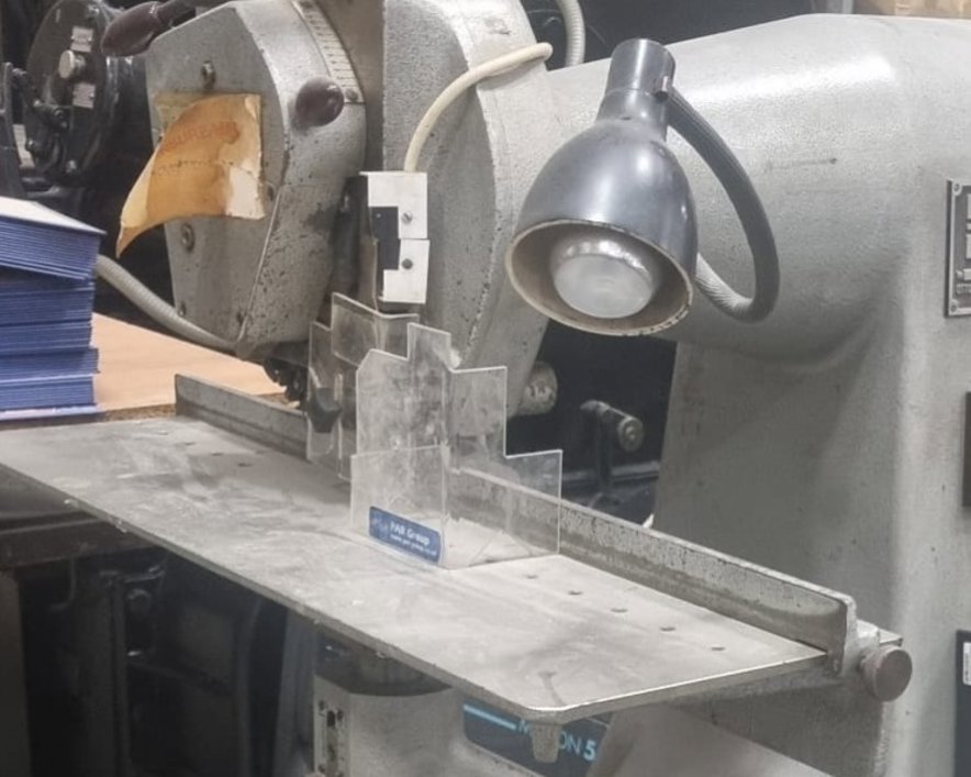 wire stitcher Hohner  Favorit Heavy Duty Stitcher